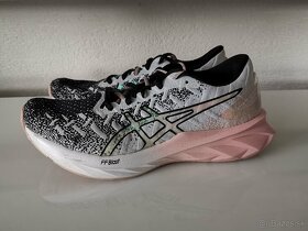 ASICS DYNABLAST W Pôvodná cena: 89,90EUR Bežecké tenisky - 3