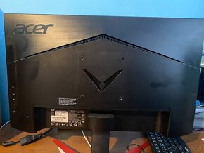 Acer LCD monitor - 3