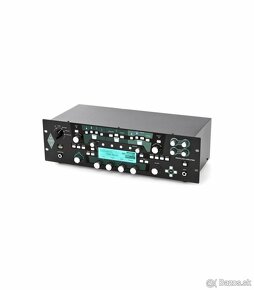 Kemper Profiler Power Rack + Midi Controller Behringer FCB10 - 3