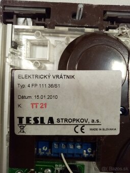 Elektrický vrátnik 4FP 111 36/S1, Tesla Stropkov - 3