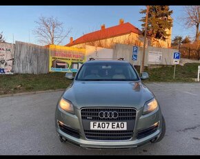 Rozpredám na náhradné diely audi q7 4l - 3