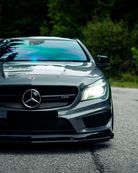 Mercedes cla 45 amg - 3