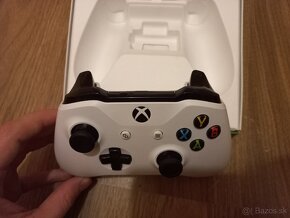 Xbox ovládač - 3