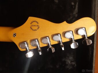 G&L elektrická gitaru a kufor - 3