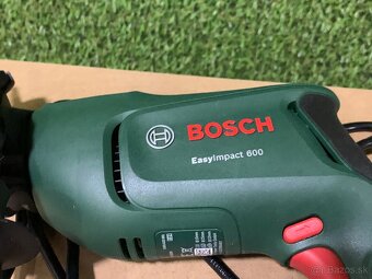 BOSCH EasyImpact 600 Príklepová vŕtačka - 3