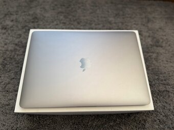 MacBook Pro 13" 2017 8GB 256 GB Space Gray - 3