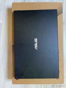 Asus ExpertBook B1 - 3