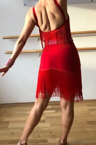 Červené strapcové šaty na latinskoamerické tance - 3