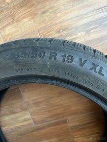 Predam zimne gumy Continental 235/50 R19 V xl - 3