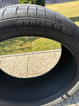 275/35 r20 - 3