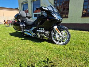 Honda Goldwing GL1800 2019 manuál - 3