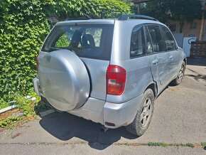 TOYOTA RAV 2.0 DIESEL 4X4 - 3