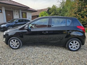 Hyundai i20 1.2i Facelift 2013 SK TP Nová STK/EK - 3