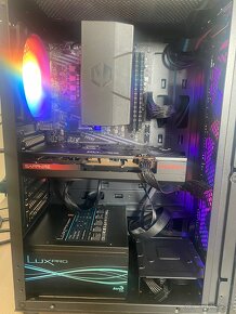 Ryzen 7 5800x / Radeon Rx 7600/ 64GB Ram - 3