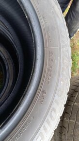 215/55R16. 94V. Bridgestone zimné - 3