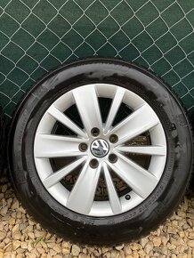 Volkswagen alu disky R16 5x112 s pneumatikami 215/60 - 3