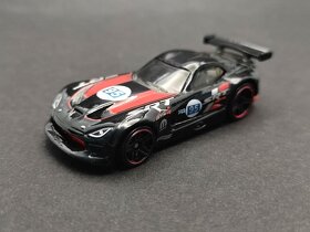 Hot wheels 3 - Aston Martin & Dodge Viper - 3