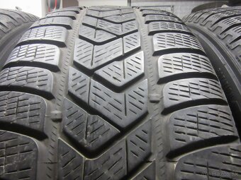 R18 Zimná sada DEZENT rozteč 5x112 235/60R18 PIRELLI - 3