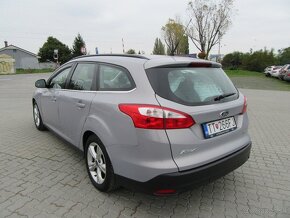 Ford Focus Kombi - 3