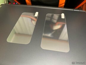 Ochranné sklá Iphone 15 / Pro / Pro Max - 3