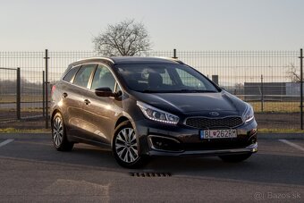 Kia Cee´d SW 1.6 CRDi VGT Gold A/T - 3