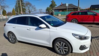 Hyundai i30 1.6 CRDI r.v.2019 najeto 270000km. - 3