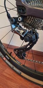 Gravel bicykel GIANT Revolt Advanced 0 - 3