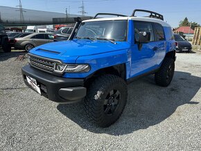 Toyota FJ Cruiser - 3