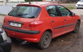 Predám PEUGEOT  206. - 3