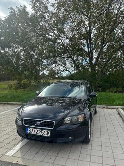 Predám Volvo S40 2.0 D - 3