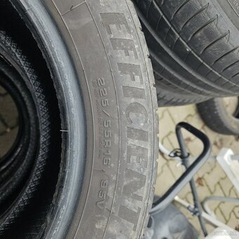 225/55 r16 Good year - 3