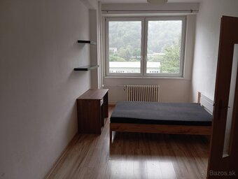 Prenajmem 1,5 izbový byt - apartmán - 3