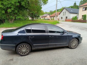 VW Passat b6 sedan - 3