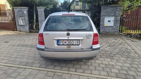 Škoda Octavia combi 1.6 benzín - 3