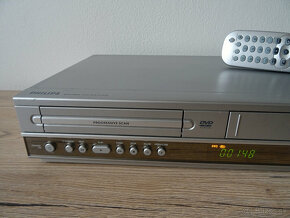 DVD a VHS Combo videorekordér Philips DVP3100V- 6 hlav, HIFI - 3