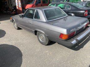 Mercedes Benz 450 SL R107 USA model ROK 1977 - 3