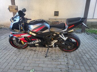 Suzuki gsxr 750 - 3