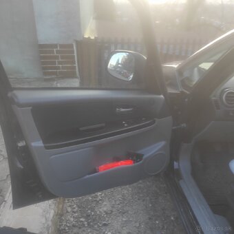 Predám Suzuki SX4 1,6 nafta - 3