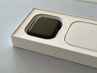 Apple Watch SE 2. Generácie 44mm Midnight - 3