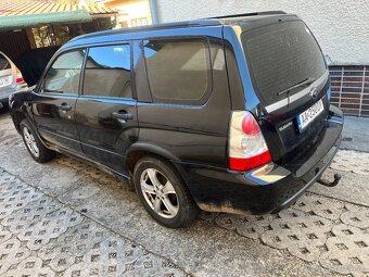 Subaru Forester 2.0 DOHC LPG - 3