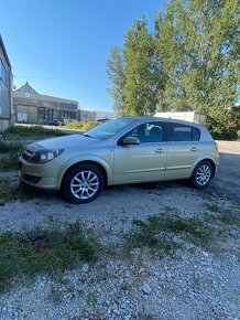 Opel astra H 1.6 77kw (nepojazdné) - 3