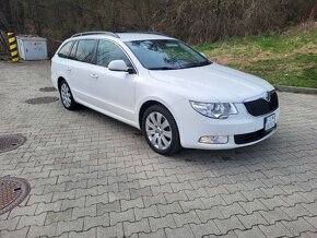 Superb Combi 2013 2,0 tdi - 3