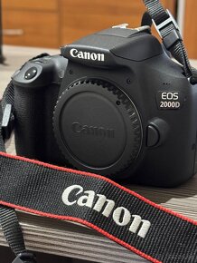 Canon EOS 2000D - 3