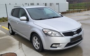 Predám Kia ceed 1.4 benzin 66kw - 3