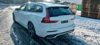 Volvo V60 R-Desing 251kw 4x4 - 3