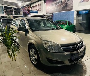 Opel Astra Caravan 1.9 CDTi - 3