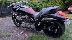 Suzuki intruder 1800 vzr - 3