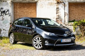 Toyota Auris Hybrid 1.8 CVT - 3