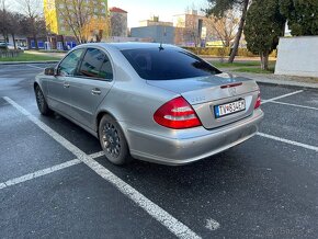 Mercedes-Benz E320 w211 - 3