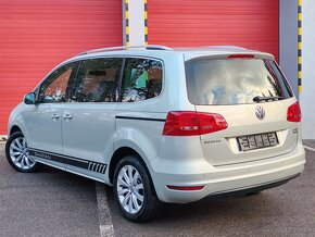 Volkswagen Sharan 2.0 TDI DSG Highline - 3